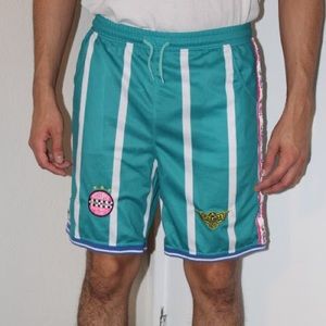 Retro soccer shorts L